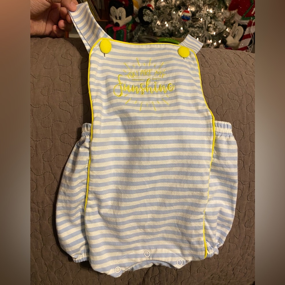EUC Smocked Polkadot -18 Months “You are my Sunshine”